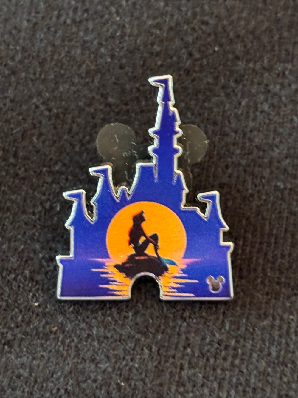 Disney Little Mermaid Castle Silhouette - Hidden Mickey Pin 2026